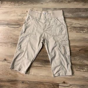 Easy Fit Cargo Capris